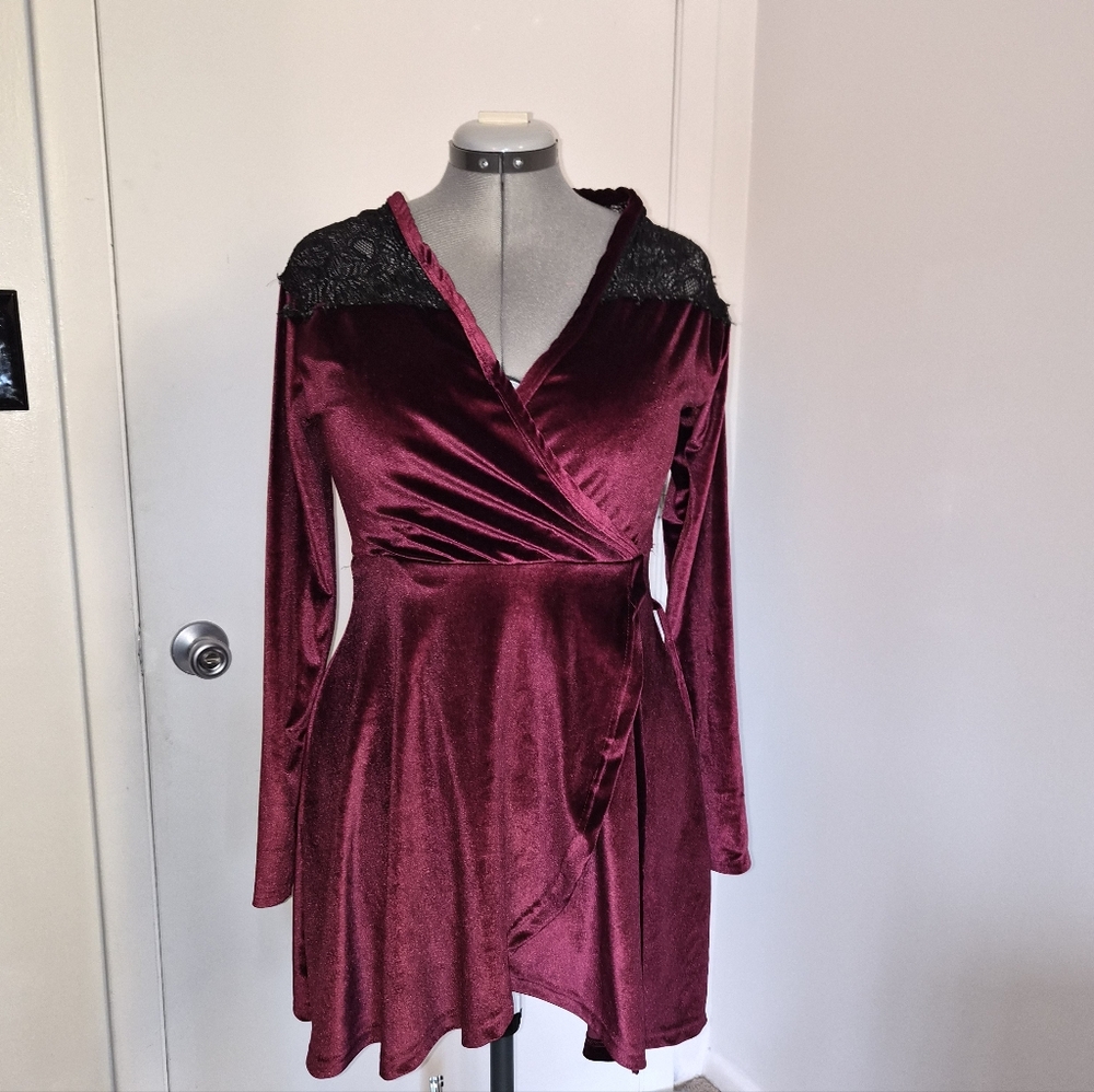Elegant Burgundy Wrap Dress with Lace Accents